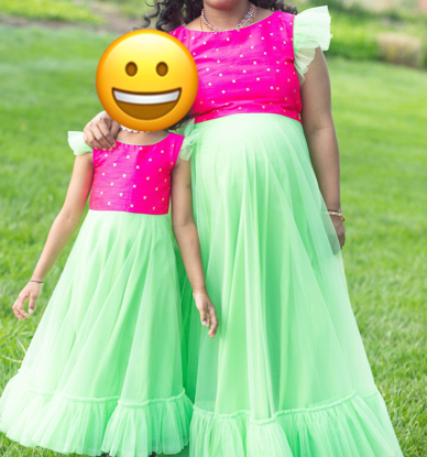 Picture of Mom(36)and daughter(3-5y)combo maternity dresses