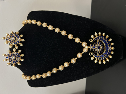 Picture of Blue Jadau kundan set with studs