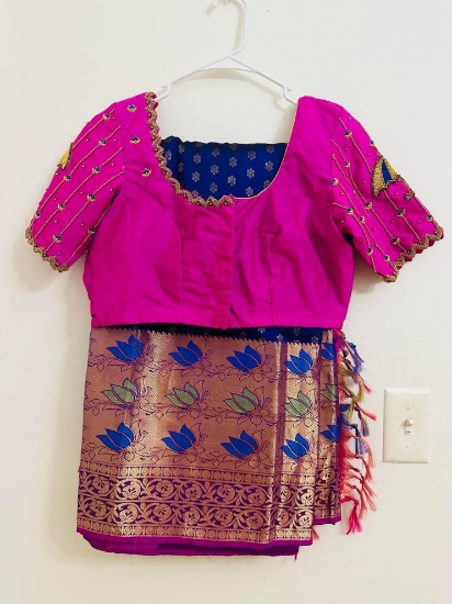 Picture of New handloom kuppadam pattu saree with 2 blouses