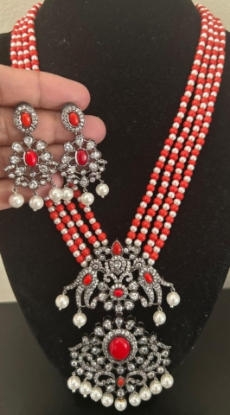 Picture of Coral Victorian beads set 