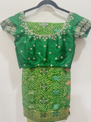 Picture of Pure gharchola bandini benaras saree!