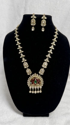 Picture of AD Stone and uncuts long neck set 