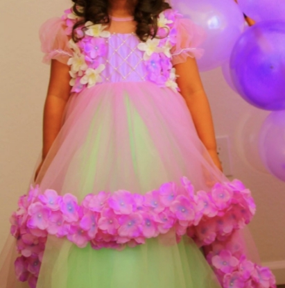 Picture of Pixie threads flower lilac frock 4-5y