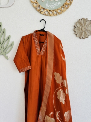 Picture of Brand new silk 3 piece set with soft banarasi dupatta