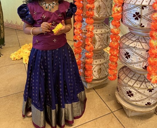 Picture of Pure kanchi pattu lehanga with contrast blouse 4-6Y