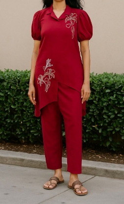 Picture of Unworn co-ord set with hand work 