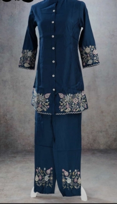 Picture of Never worn teal blue muslin Coord set