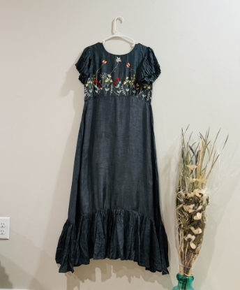 Picture of Never worn designer dress with hand work 