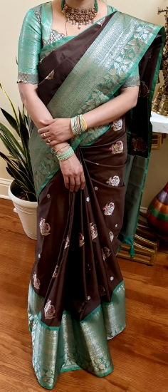 Picture of Brown and sea green color vintage saree