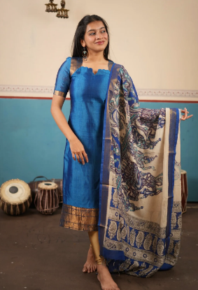 Picture of Brand new mangal giri  kalamkari top and duppata 