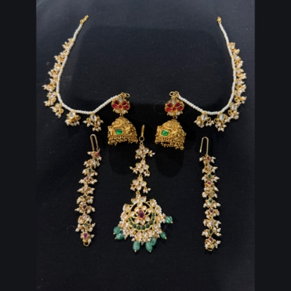 Picture of Stunning High quality Bridal set Jewellery