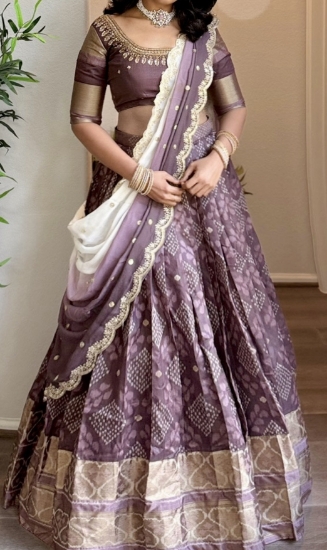 Picture of Classy halfwhite and light wine color lehanga 